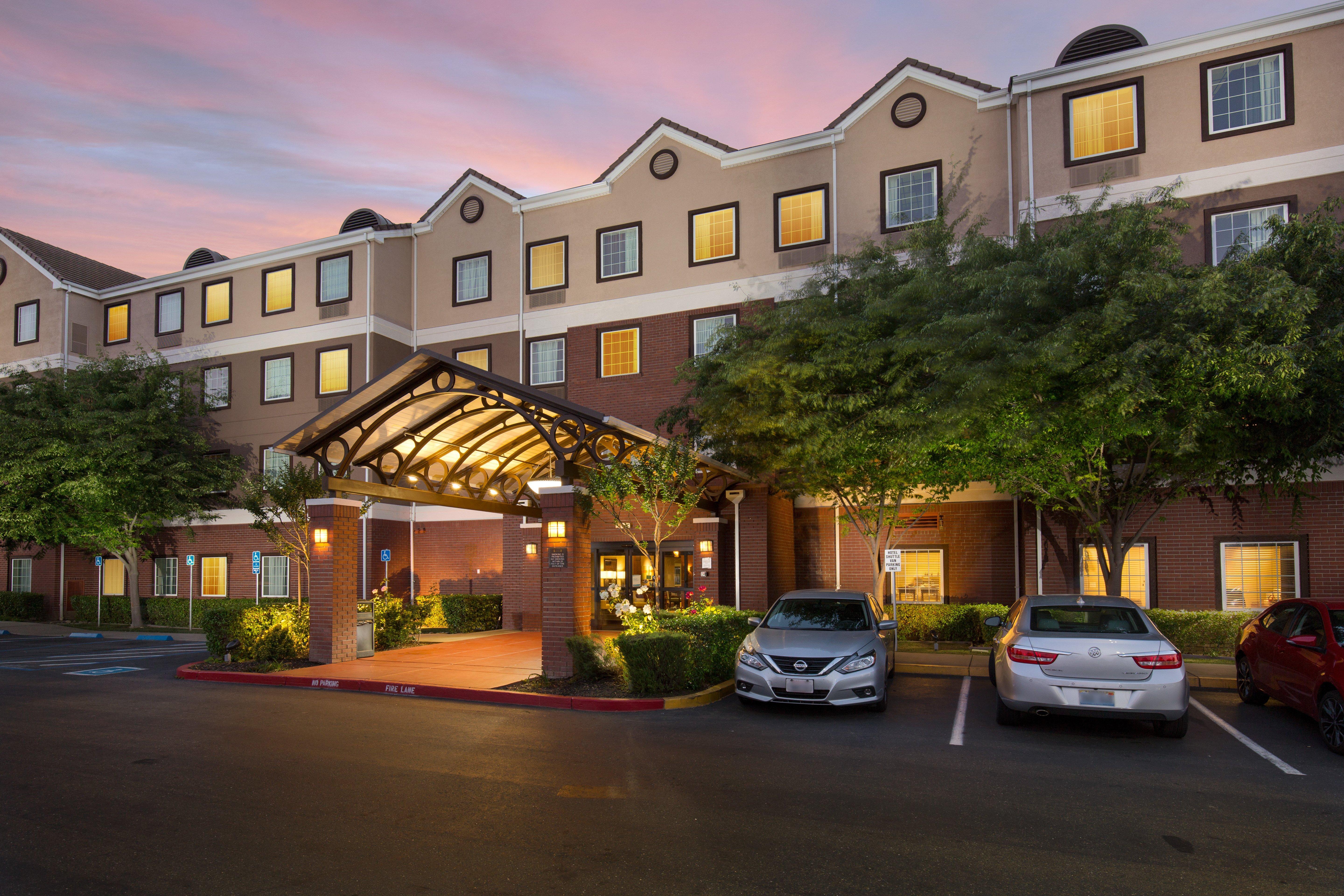 Staybridge Suites Sacramento Airport Natomas, An Ihg Hotel Kültér fotó