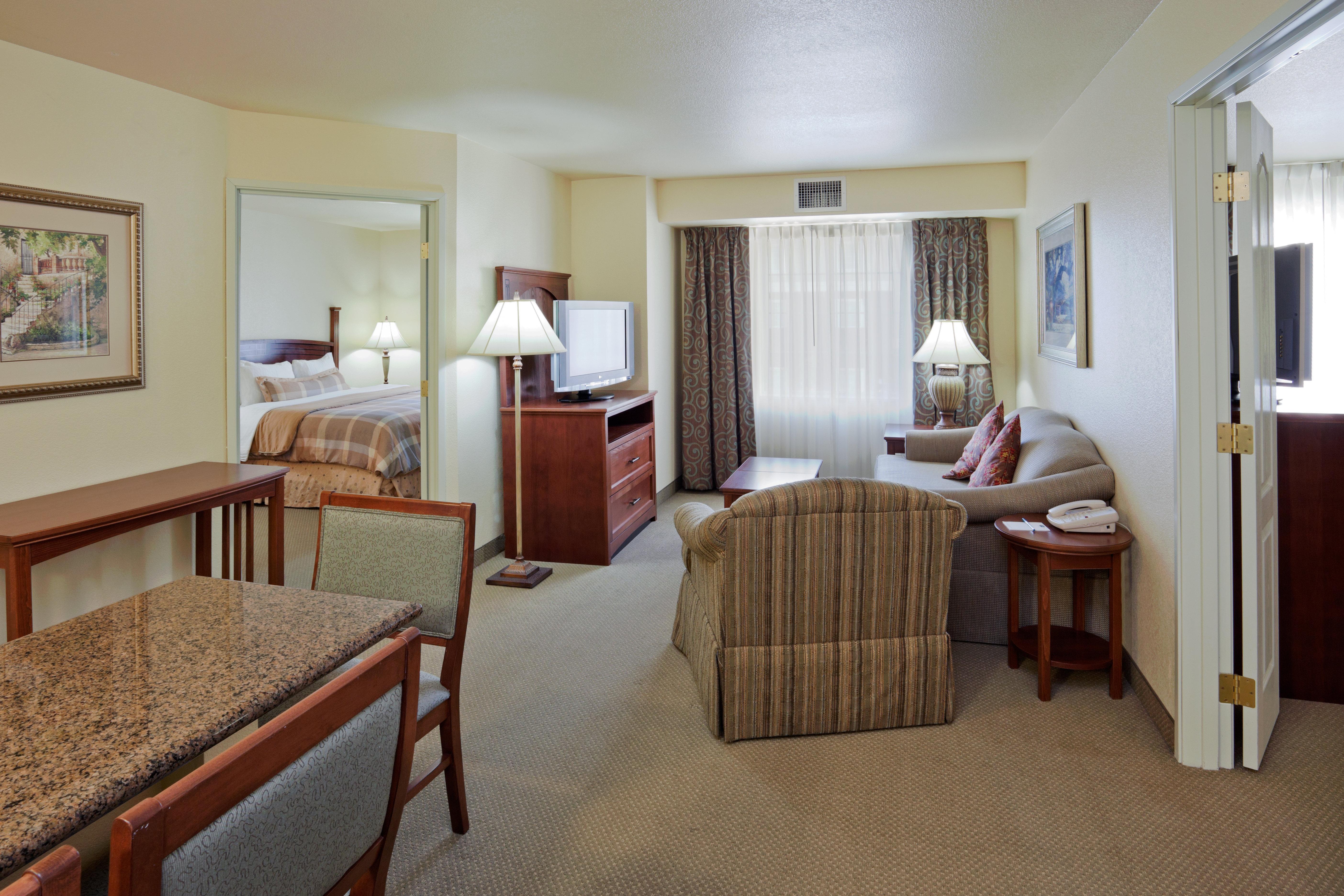 Staybridge Suites Sacramento Airport Natomas, An Ihg Hotel Szoba fotó