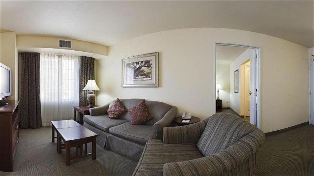 Staybridge Suites Sacramento Airport Natomas, An Ihg Hotel Kültér fotó